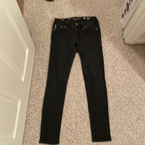 Miss Me Mid-Rise Skinny Black Size 29 Jean; Worn once; Smoke/pet free home.
